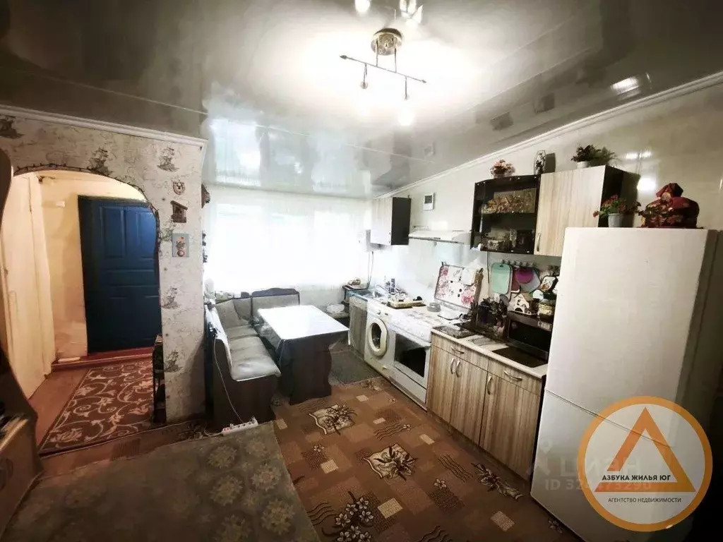 3-к кв. Краснодарский край, Туапсинский муниципальный округ, с. ... - Фото 1