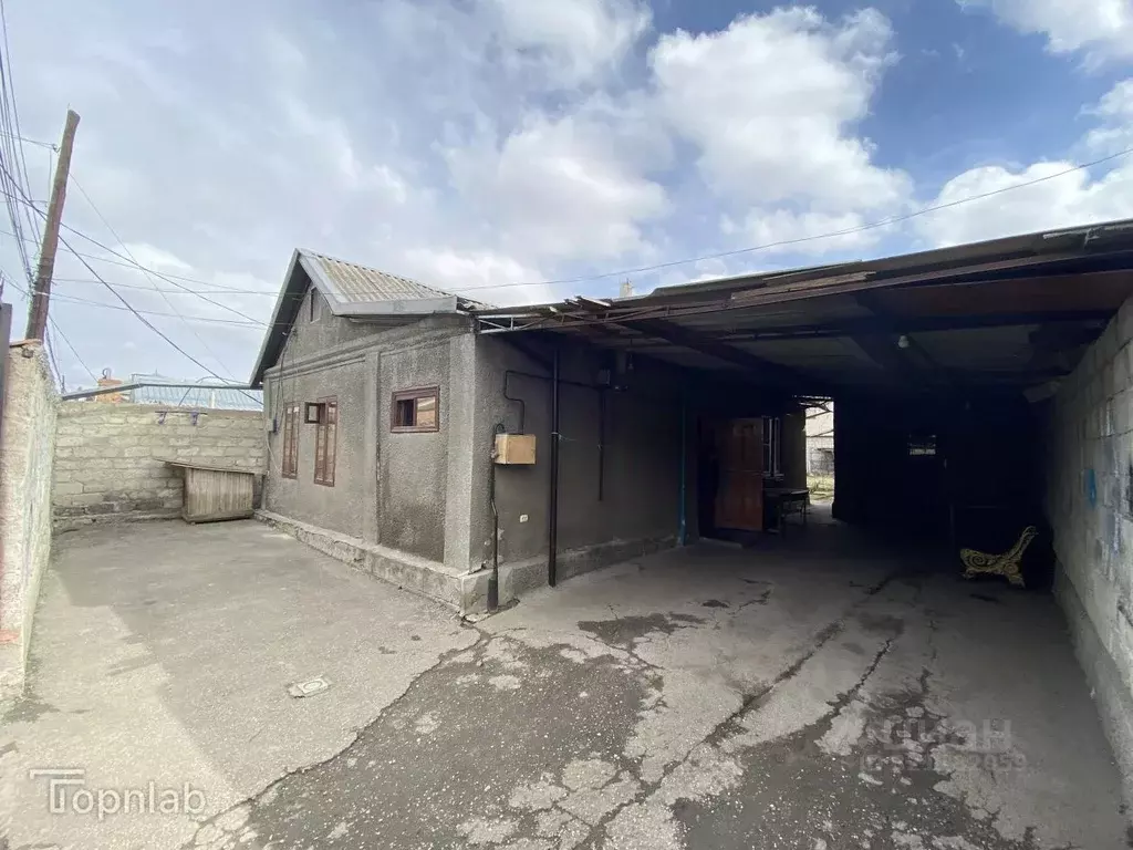 Дом в Кабардино-Балкария, Нальчик ул. Инессы Арманд (100 м) - Фото 2