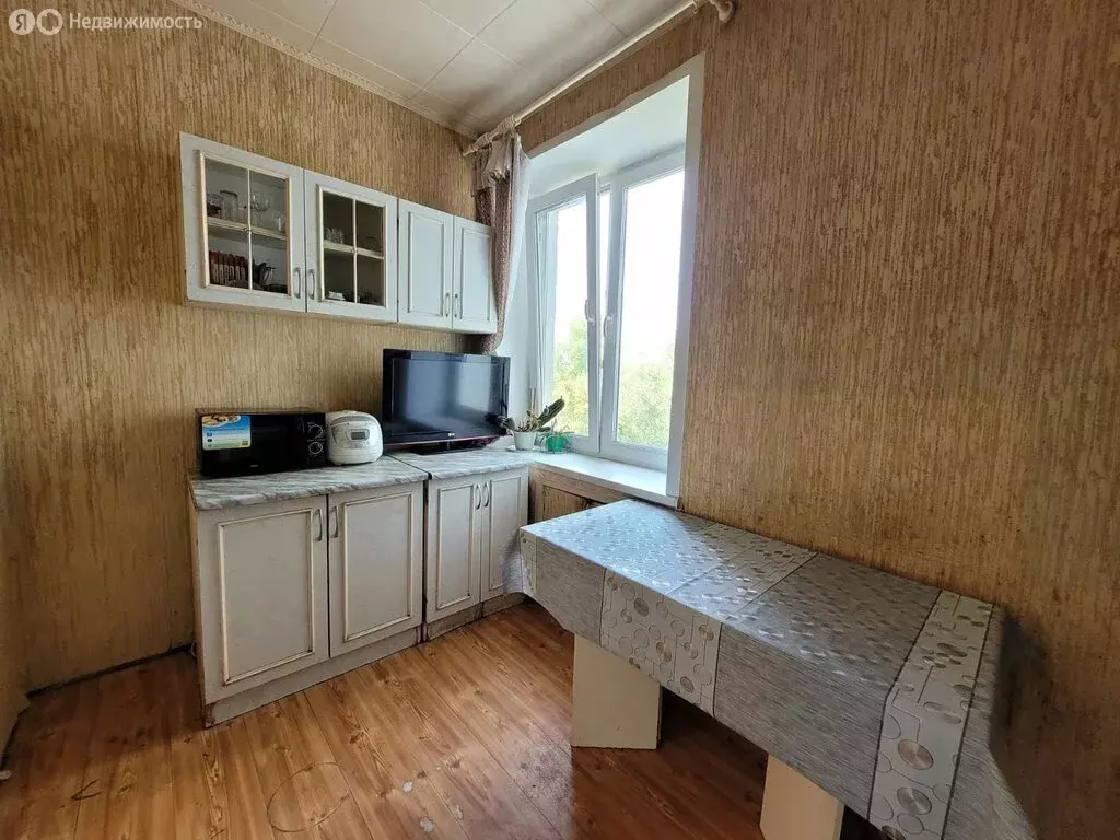 2-комнатная квартира: Балаково, улица Академика Жук, 48А (55 м) - Фото 1