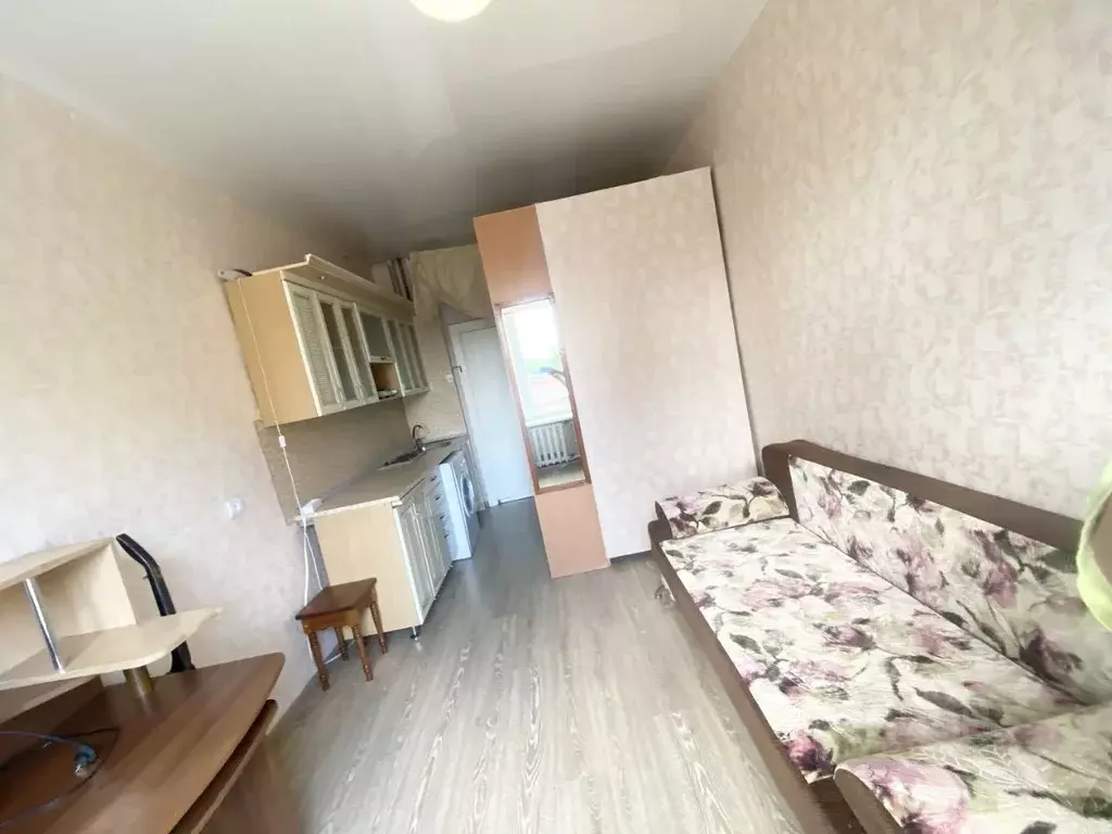 Комната Омская область, Омск ул. Красный Путь, 141 (15.2 м) - Фото 0