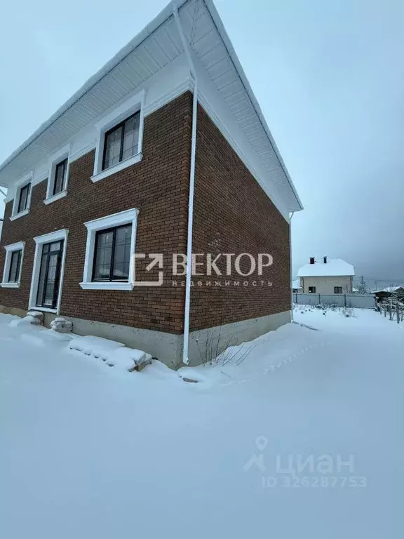 Дом в Костромская область, Красносельский район, Гридинское с/пос, д. ... - Фото 1