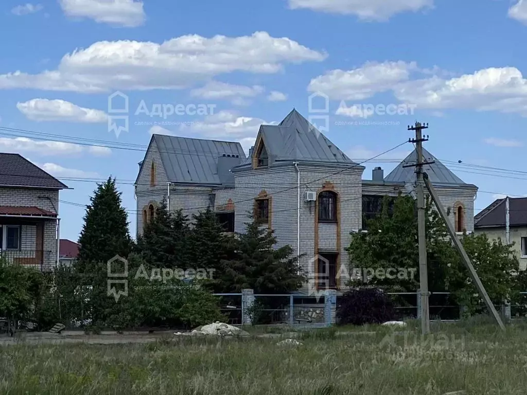 Дом в Волгоградская область, Волгоград Рабочий поселок Горьковский ... - Фото 1