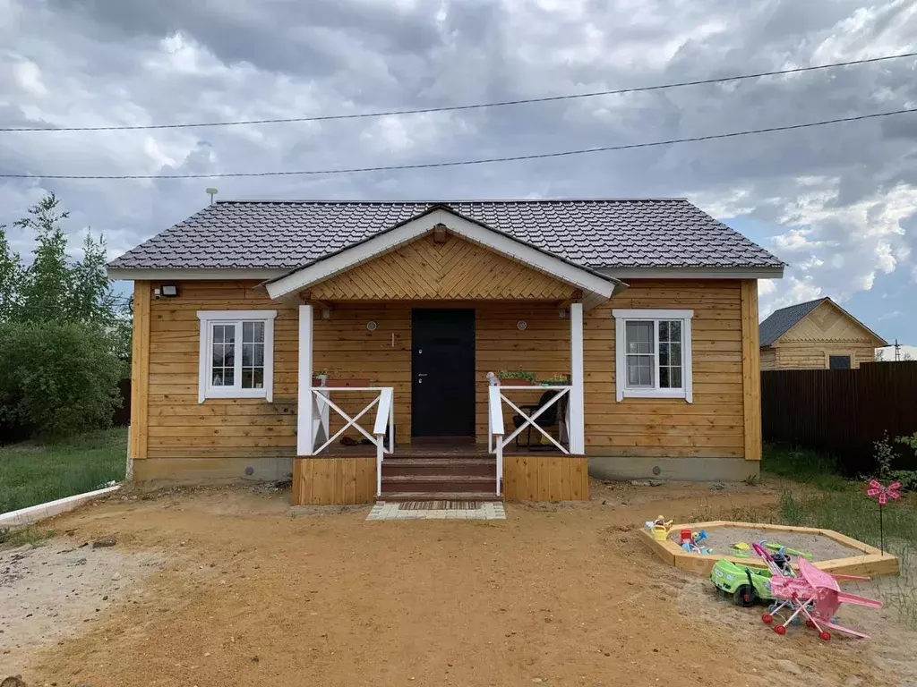 Дом в Саха (Якутия), с. Пригородный ул. Хочо (102 м) - Фото 2