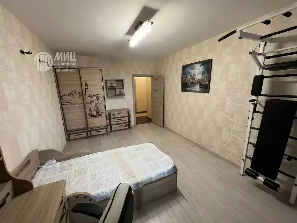 Продается 3-комнатная квартира - Фото 2