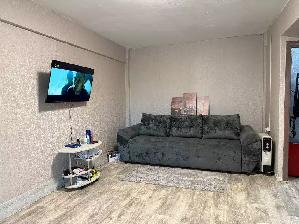 2-к кв. Иркутская область, Иркутск Байкальская ул., 180 (45.0 м) - Фото 1