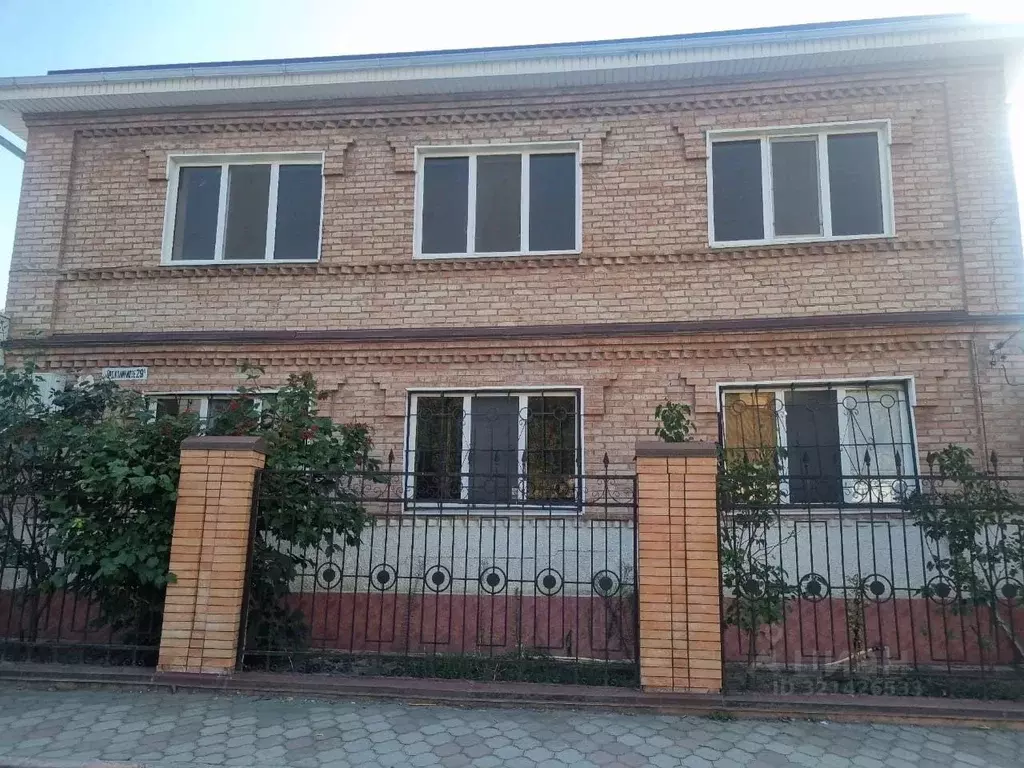 Дом в Северная Осетия, Моздок ул. Орджоникидзе, 29А (240 м) - Фото 1