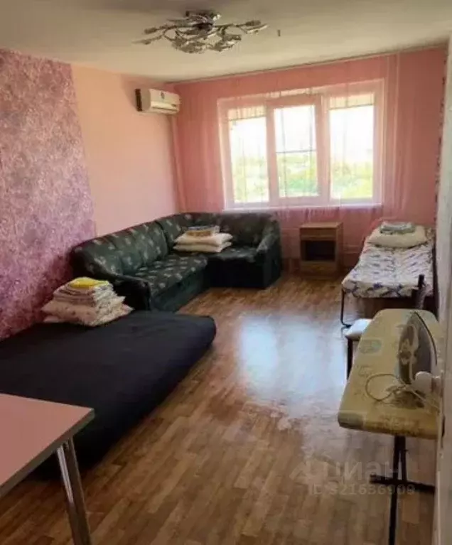 2-к кв. Краснодарский край, Новороссийск просп. Ленина, 105 (70.0 м) - Фото 0