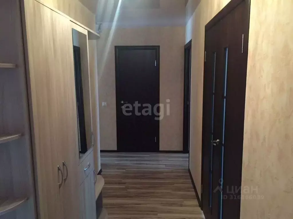 3-к кв. Свердловская область, Екатеринбург ул. Куйбышева, 21 (78.0 м) - Фото 1