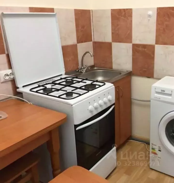 2-к кв. Крым, Симферополь городской округ, Грэсовский пгт ул. ... - Фото 1