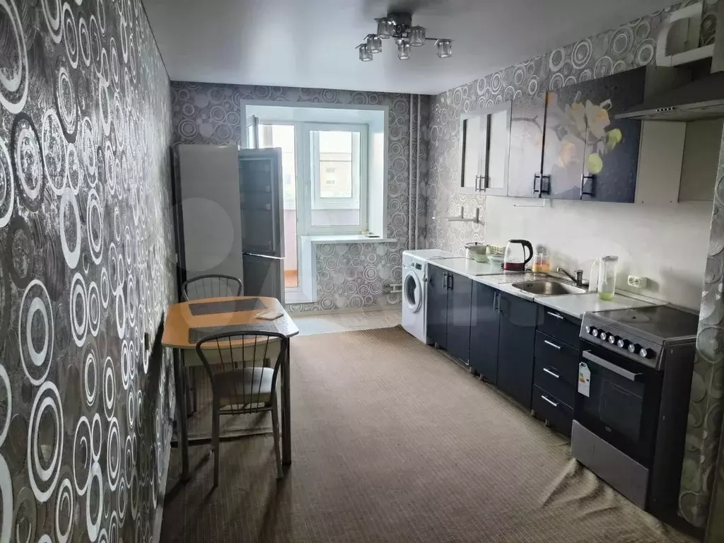 2-к. квартира, 58 м, 3/10 эт. - Фото 0