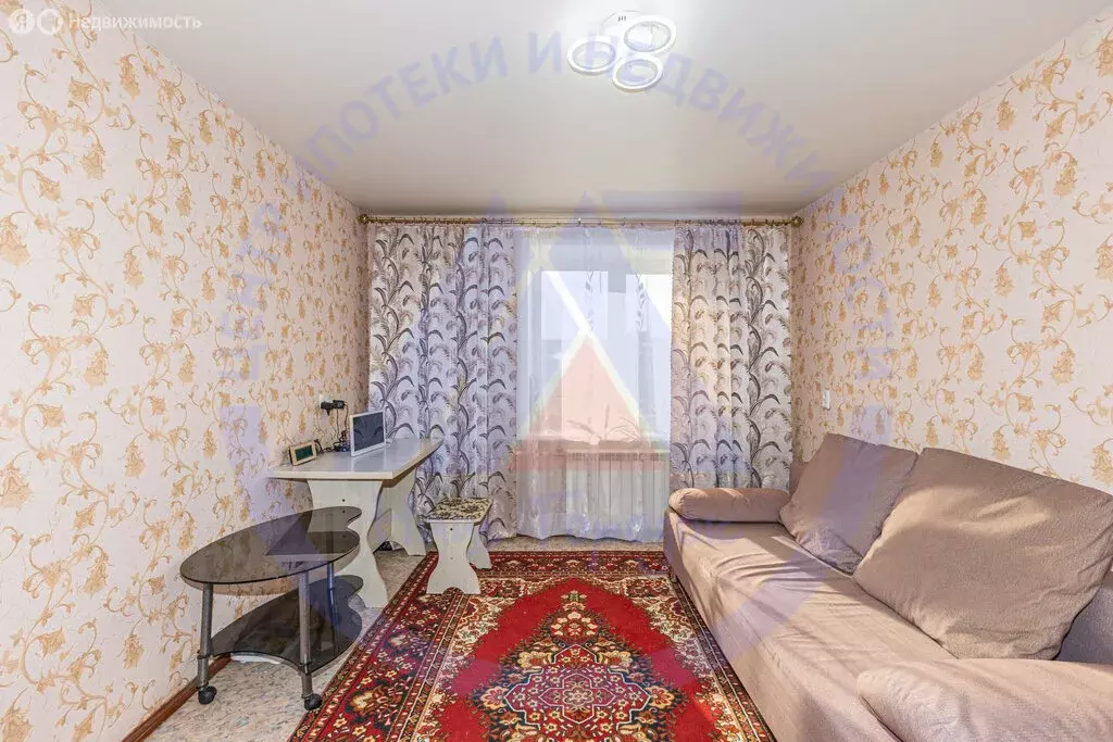 3-комнатная квартира: Курган, жилой район Заозёрный, 2-й микрорайон, 3 ... - Фото 2