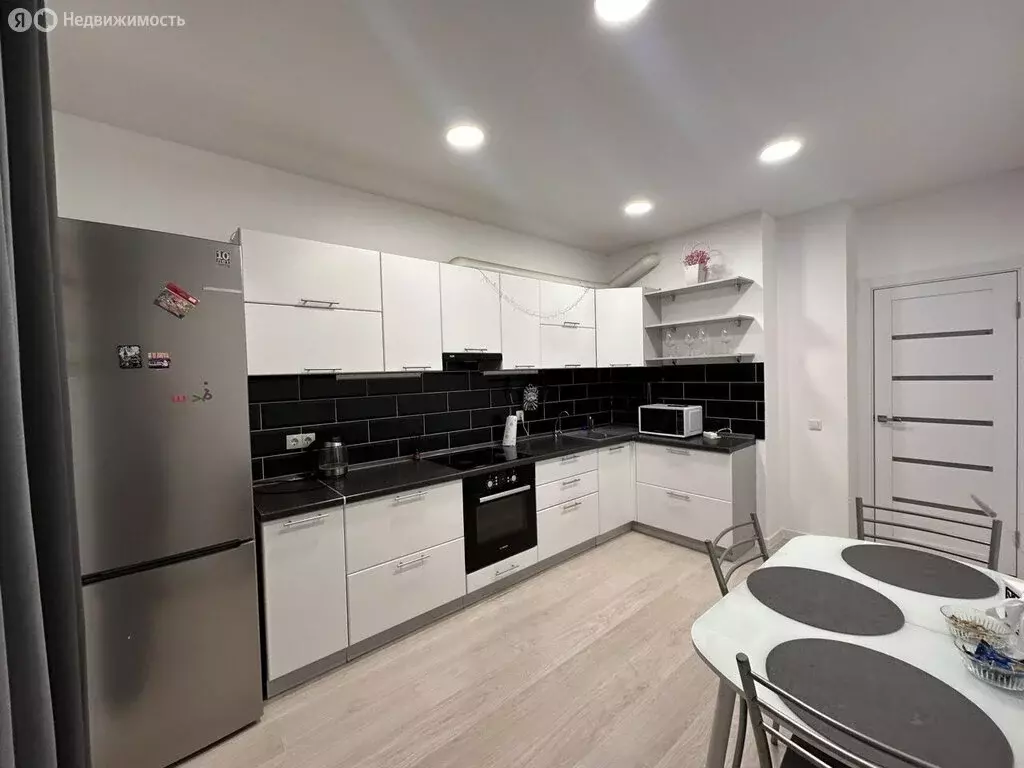 1-комнатная квартира: Екатеринбург, Студенческая улица, 80 (48.9 м) - Фото 2