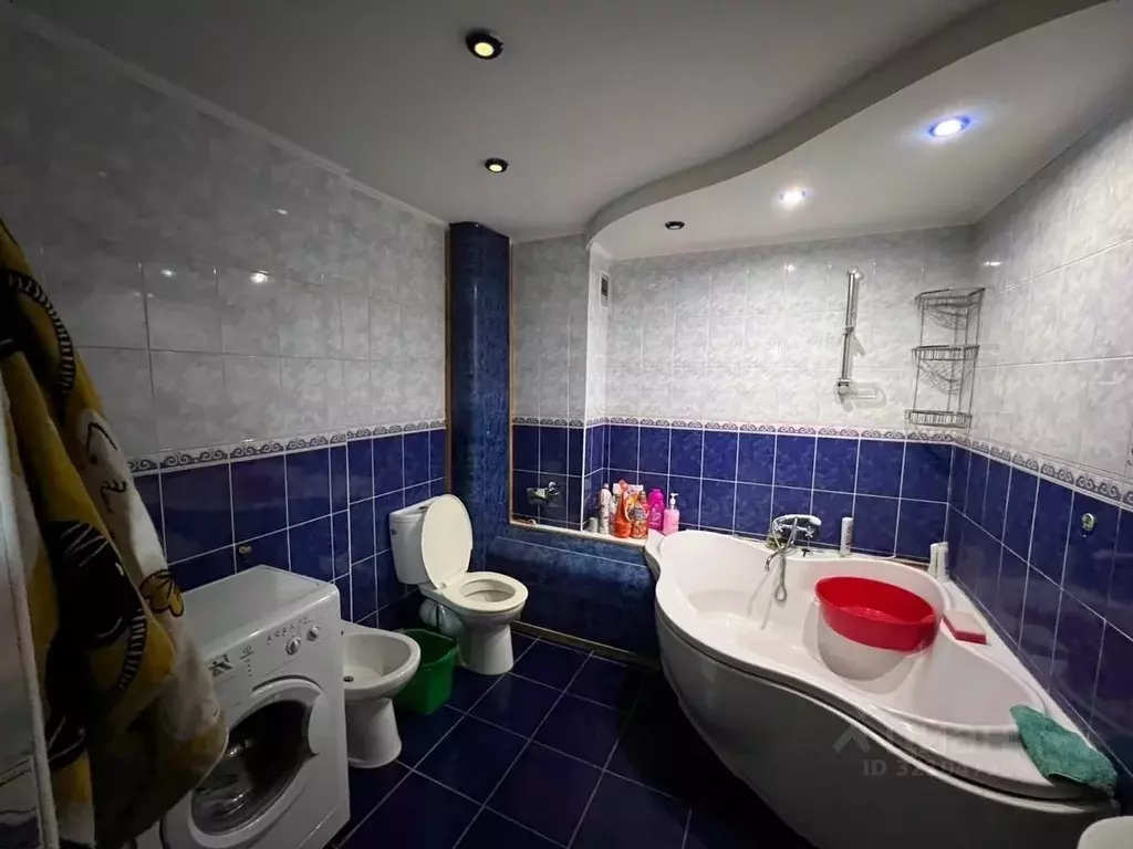 2-к кв. Красноярский край, Красноярск Саянская ул., 245 (55.6 м) - Фото 1