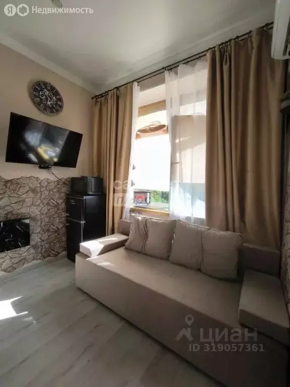 Квартира-студия: Москва, Ленинградское шоссе, 53А (12 м) - Фото 1