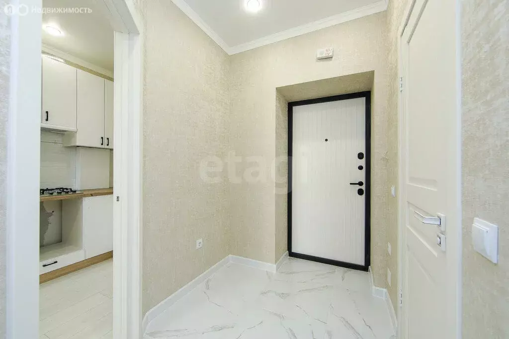 1-комнатная квартира: Калининград, Крейсерская улица, 2 (36 м) - Фото 2