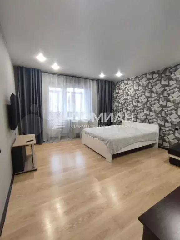 1-к. квартира, 40 м, 1/4 эт. - Фото 0