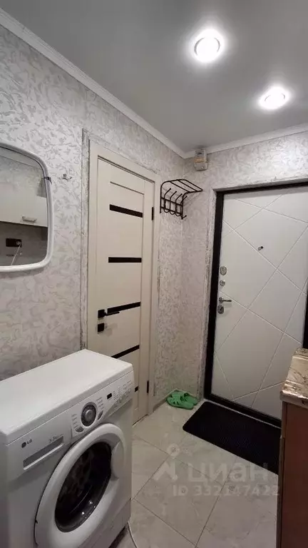 Студия Белгородская область, Старый Оскол Молодогвардеец мкр, 1 (17.0 ... - Фото 2