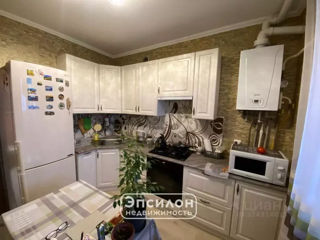 1-к кв. Курская область, Курск Звездная ул., 11 (37.8 м) - Фото 1