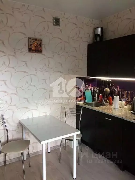 Студия Новосибирская область, Новосибирск Обская ул., 82 (29.0 м) - Фото 1