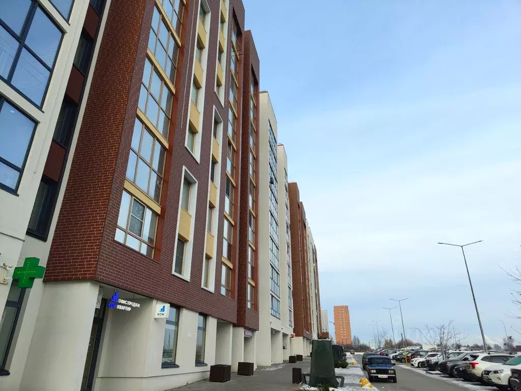 2-к кв. Кировская область, Киров ул. Анжелия Михеева, 17 (53.6 м) - Фото 1