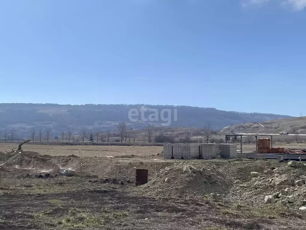 Участок в Ставропольский край, Предгорный муниципальный округ, пос. ... - Фото 0