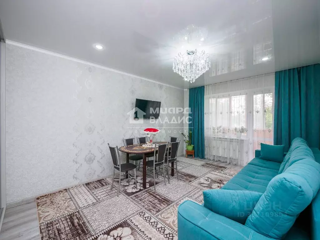 1-к кв. Омская область, Омск просп. Комарова, 23 (37.1 м) - Фото 1