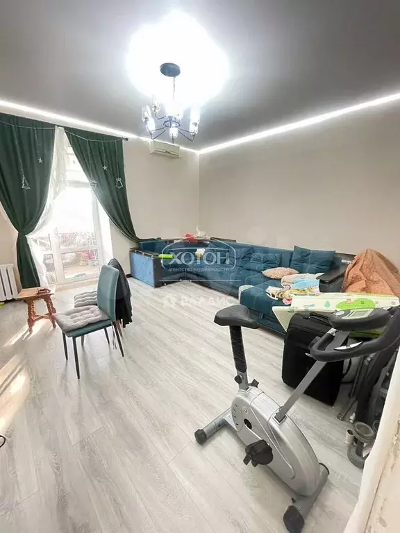 3-к. квартира, 79 м, 3/3 эт. - Фото 0