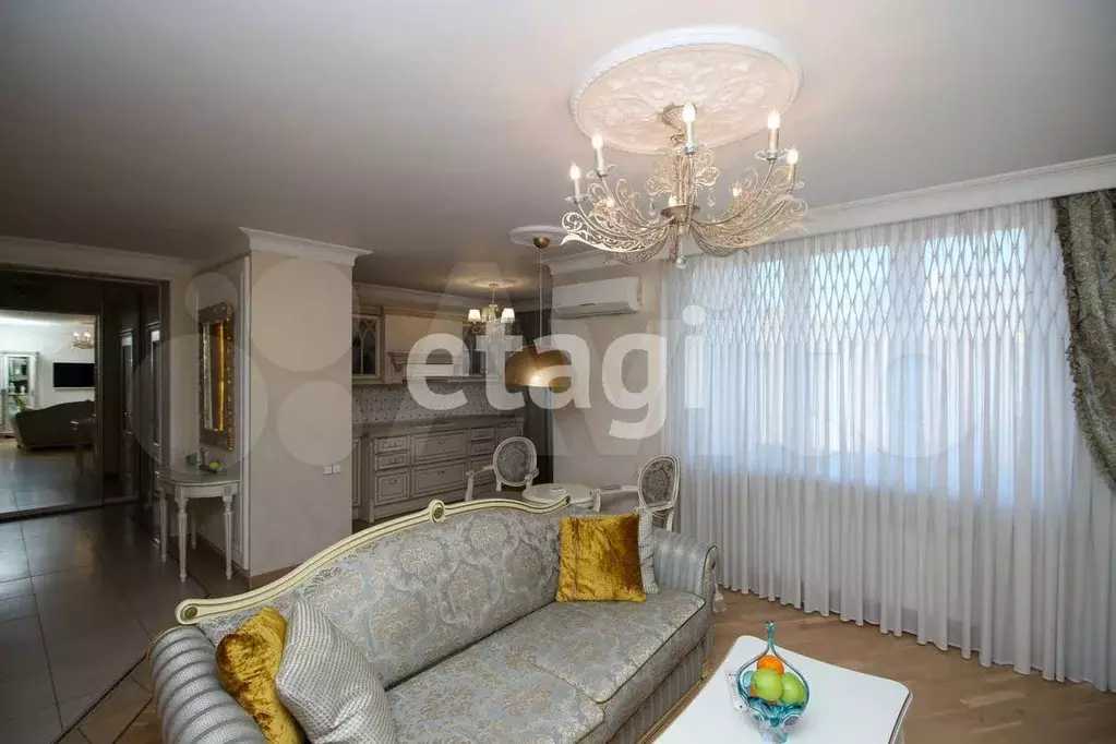 3-к. квартира, 90,4 м, 8/17 эт. - Фото 1