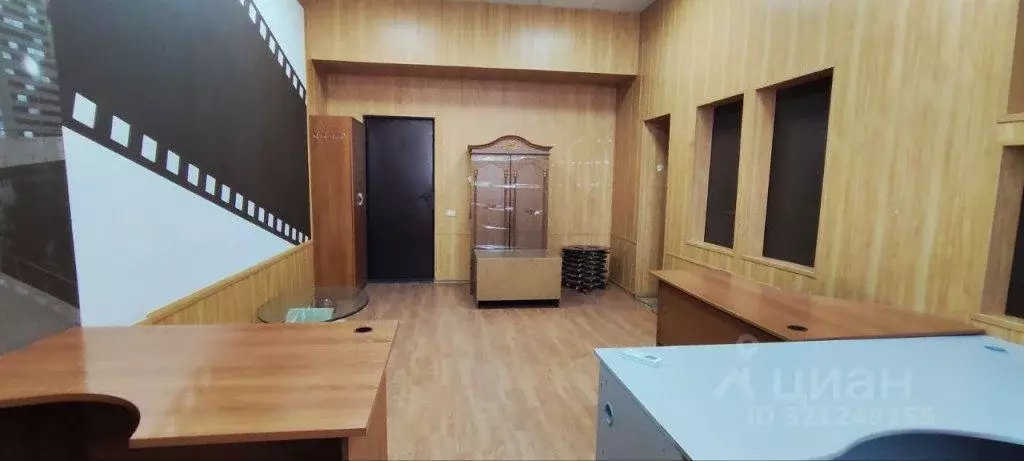 Офис в Липецкая область, Липецк пл. Победы, 8 (28 м) - Фото 1