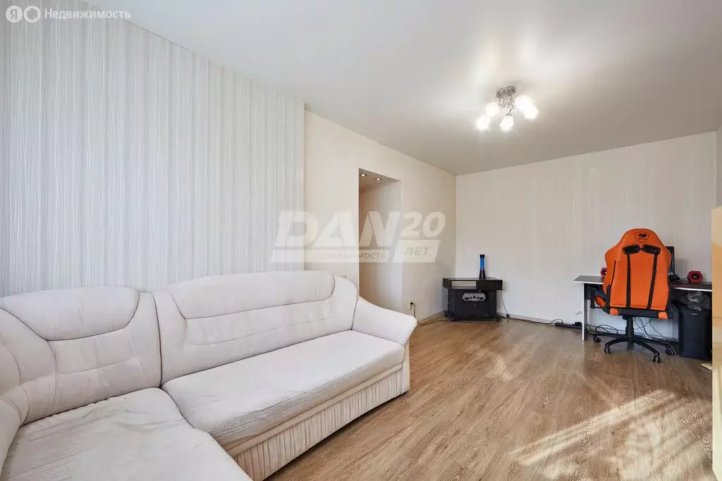 2-комнатная квартира: Челябинск, Российская улица, 220 (49.2 м) - Фото 1