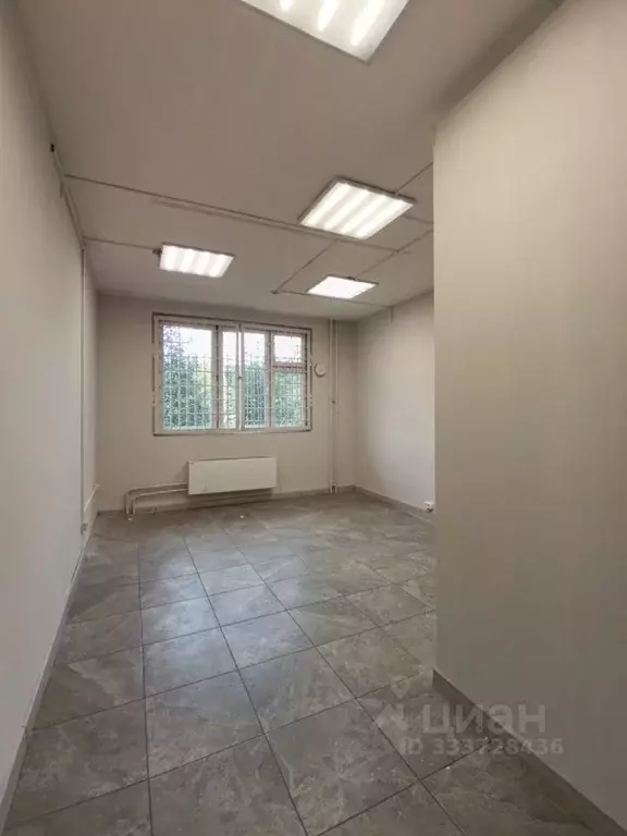 Помещение свободного назначения в Москва просп. Защитников Москвы, 5 ... - Фото 1