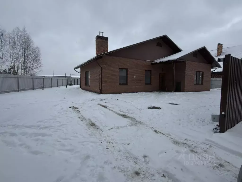 Дом в Московская область, Звенигород Одинцовский городской округ, пер. ... - Фото 1