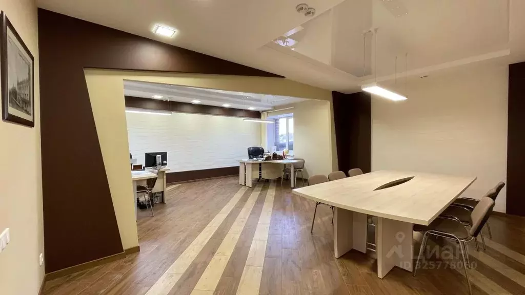 Офис в Омская область, Омск Октябрьская ул., 159 (121 м) - Фото 1