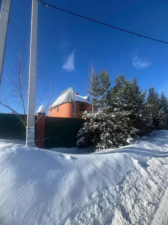 Дом в Московская область, Красногорск городской округ, с. ... - Фото 1