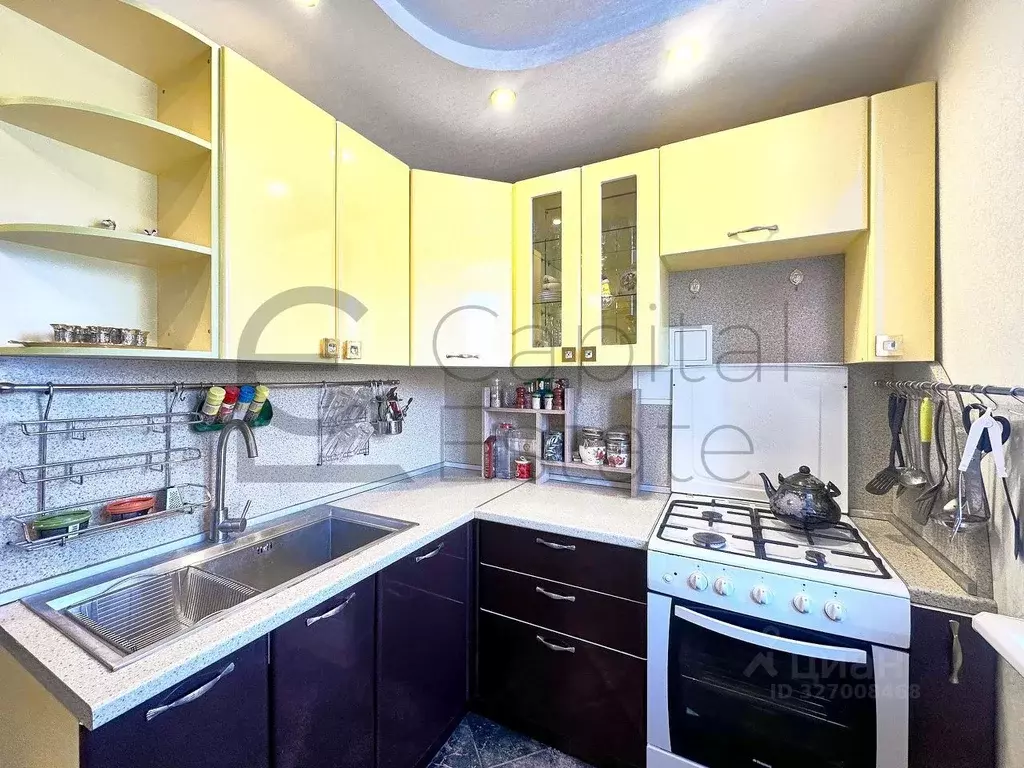 3-к кв. Нижегородская область, Нижний Новгород ул. Федосеенко, 15 ... - Фото 1