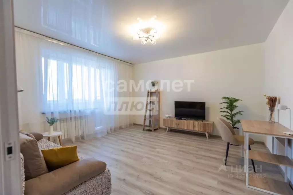 2-к кв. Пермский край, Пермь ул. Мильчакова, 37 (54.0 м) - Фото 2