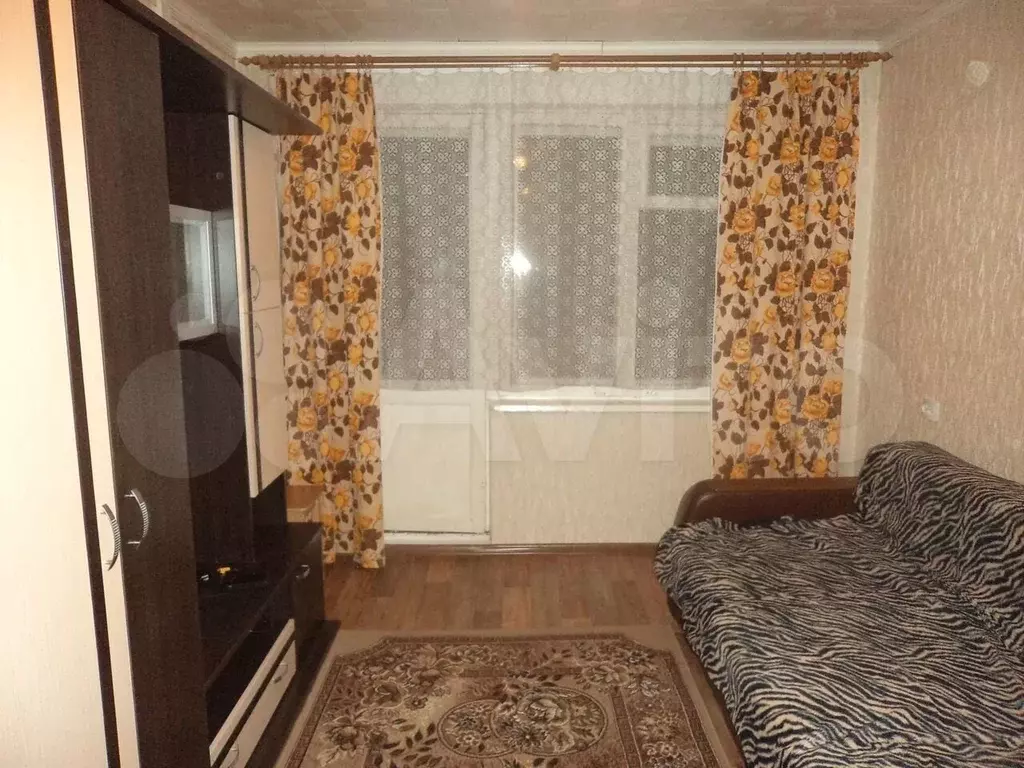 Комната 18м в 3-к., 2/9эт. - Фото 0