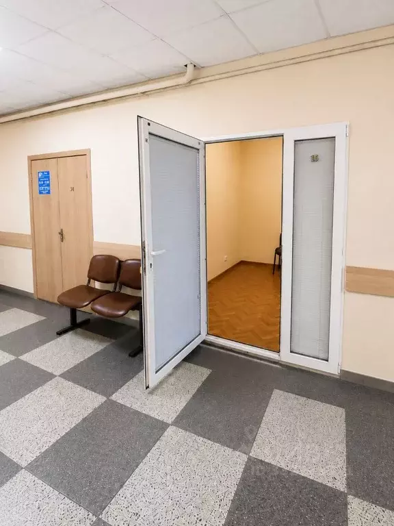 Торговая площадь в Брянская область, Клинцы ул. Дзержинского, 34 (9 м) - Фото 2