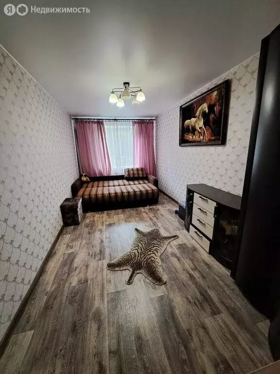 3-комнатная квартира: Великий Новгород, улица Зелинского, 28 (59.5 м) - Фото 1