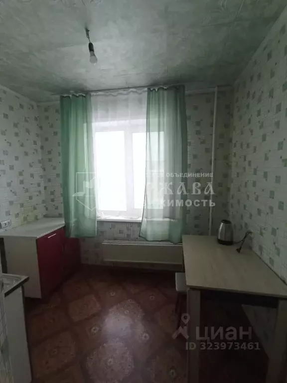 1-к кв. Кемеровская область, Топки Солнечный мкр, 1 (28.5 м) - Фото 1