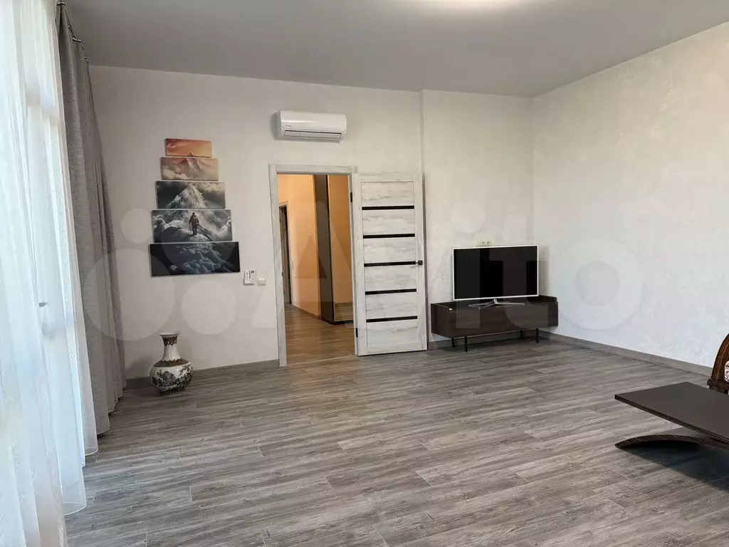 3-к. квартира, 130 м, 8/18 эт. - Фото 1