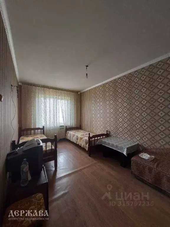 1-к кв. Белгородская область, Старый Оскол Ольминского мкр, 8 (33.0 м) - Фото 0