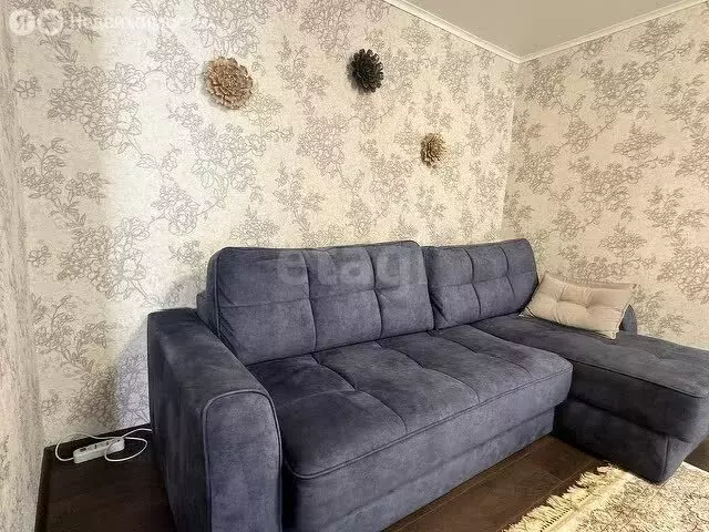 2-комнатная квартира: Саратов, Вишнёвый проезд, 19 (45.8 м) - Фото 1