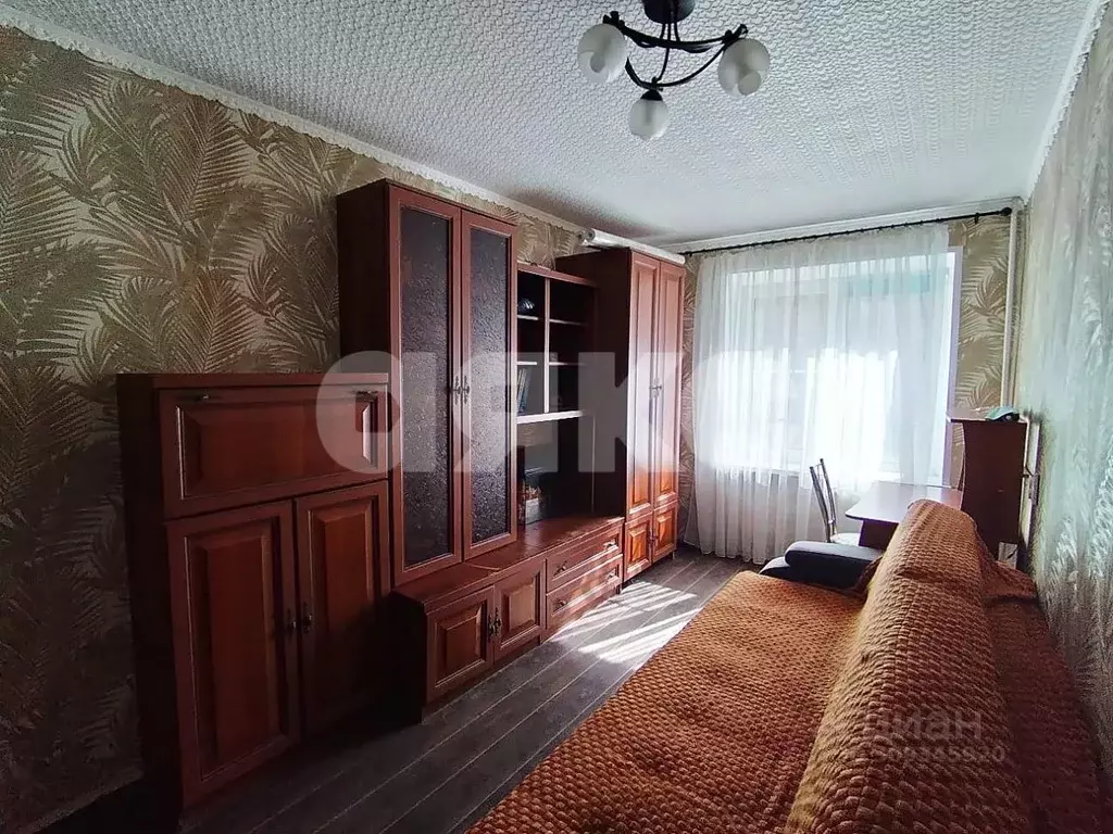 2-к кв. Волгоградская область, Волгоград ул. Кирова, 111 (45.0 м) - Фото 0