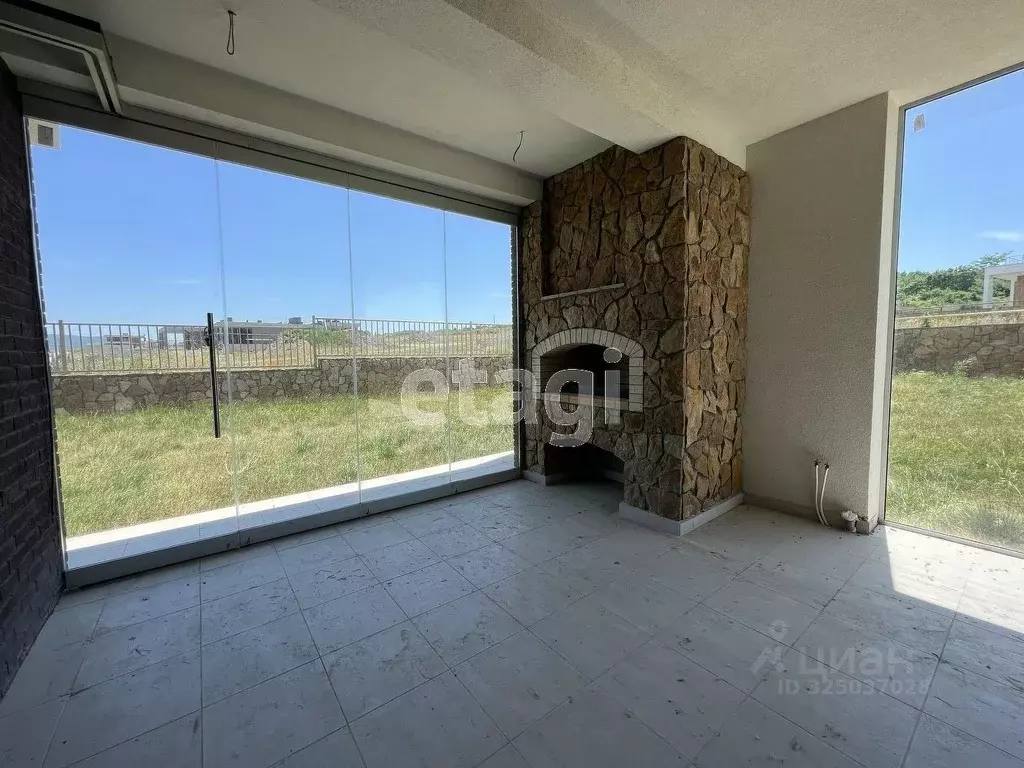 Дом в Краснодарский край, Новороссийск  (273 м) - Фото 1