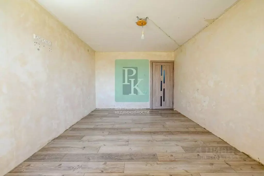 1-к кв. Севастополь просп. Октябрьской Революции, 40к13 (30.5 м) - Фото 1