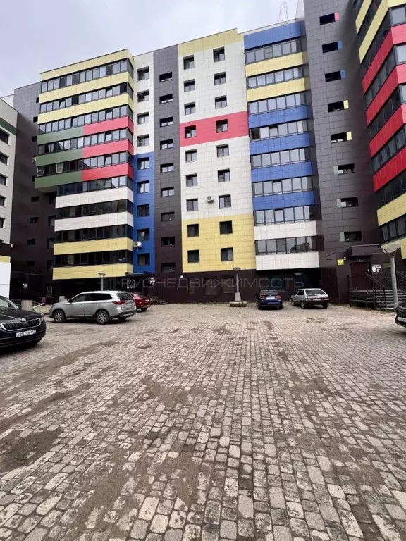 3-к кв. Кировская область, Киров ул. Успенская, 24 (94.0 м) - Фото 0