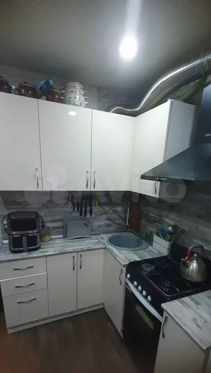 3-к. квартира, 43,4 м, 1/4 эт. - Фото 0