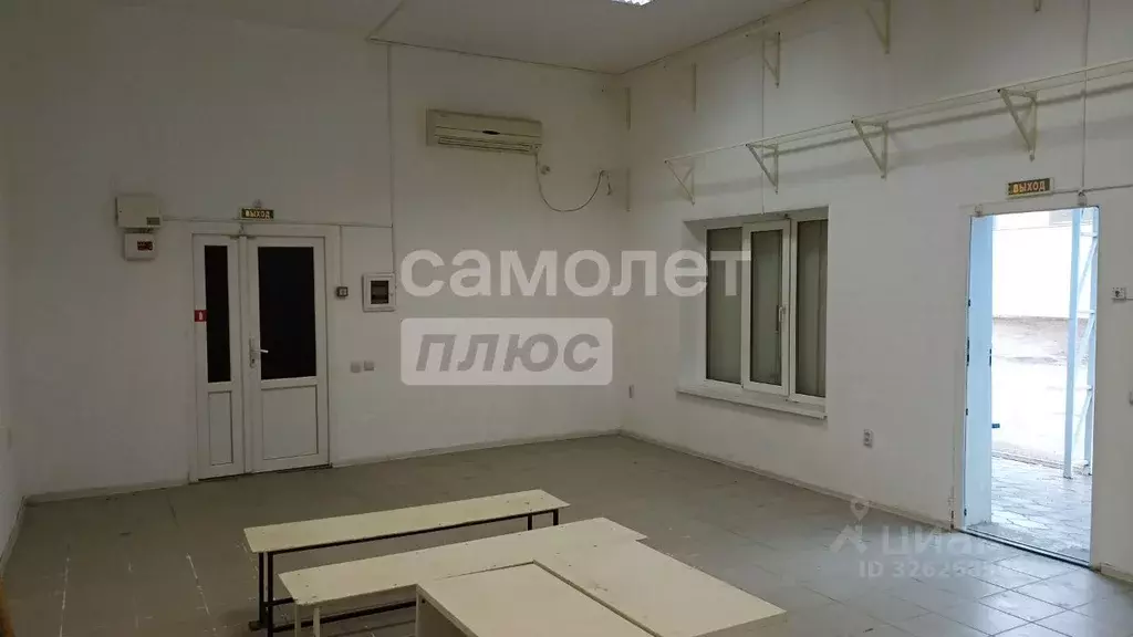 Помещение свободного назначения в Краснодарский край, Абинск ... - Фото 2