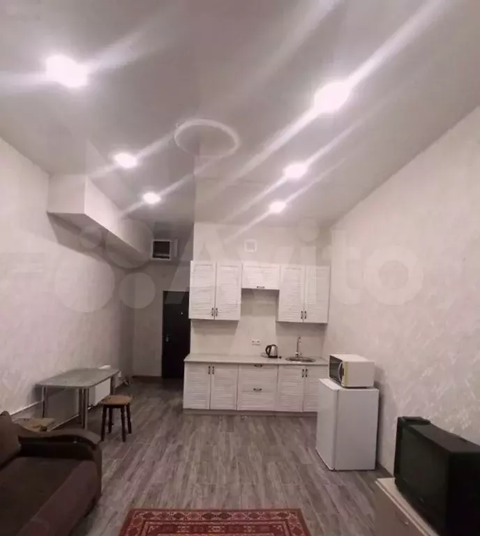 Апартаменты-студия, 13,8 м, 3/3 эт. - Фото 0